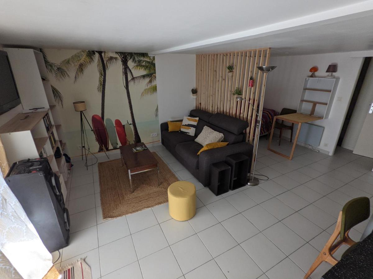 Studio Independant, Acces Piscine Apartment Le Castellet  Exterior photo