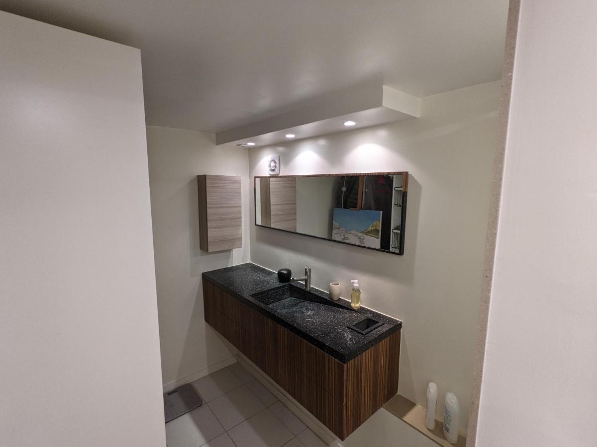 Studio Independant, Acces Piscine Apartment Le Castellet  Exterior photo